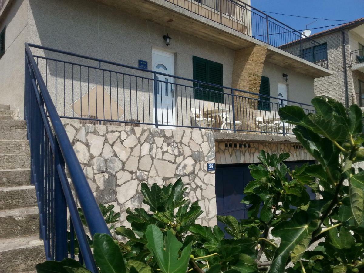 Studio Apartment Luce Marina Dış mekan fotoğraf